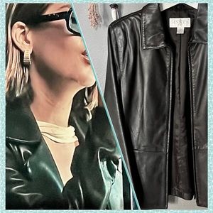 Like New black leather jacket size 8P